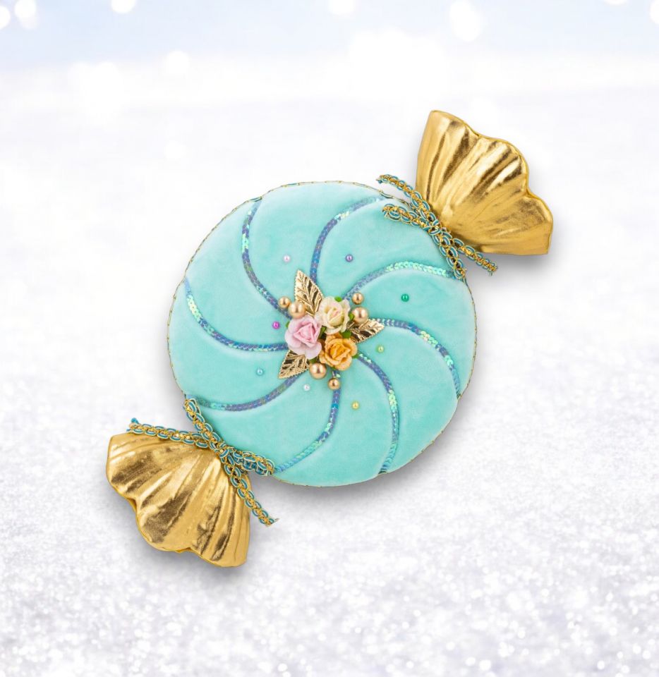 17in Blue Candy Wrapper December Diamonds